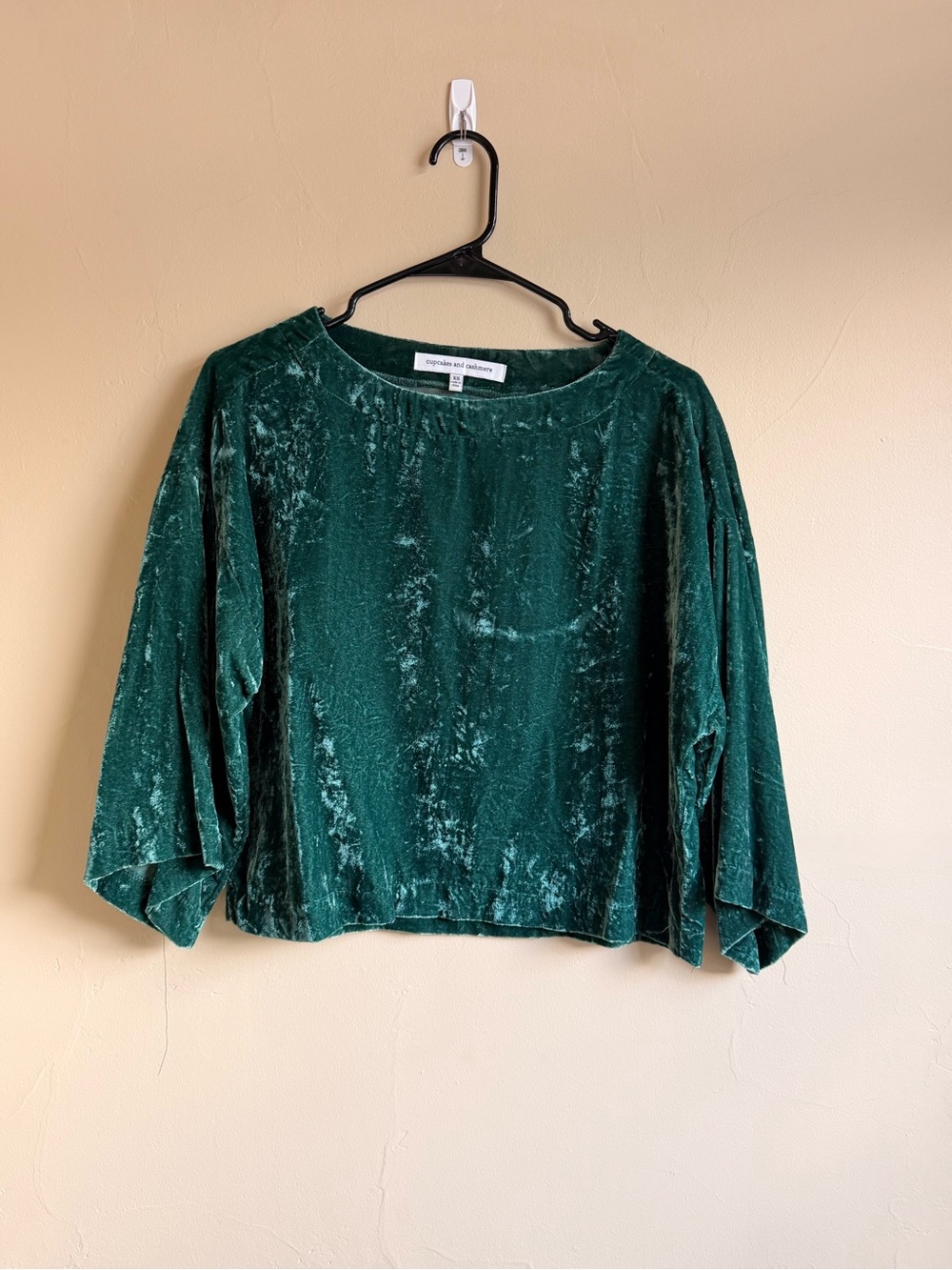 cupcakes & cashmere Emerald Green Velvet Blouson Top